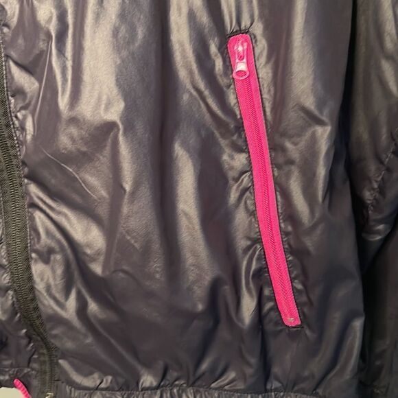 Zumba Fitness Windbreaker Jacket Size Medium - Picture 2 of 7